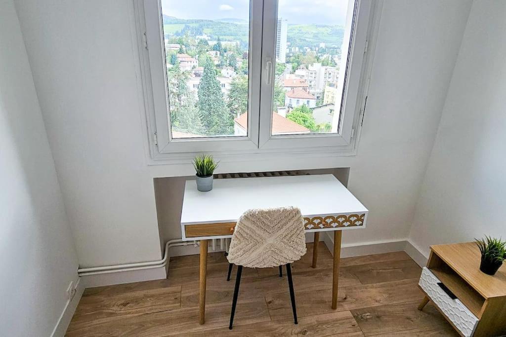 Apartament C'Est Chez Maurice! 4 Ch Wifi Balcon Parking Free Saint-Etienne  Zewnętrze zdjęcie