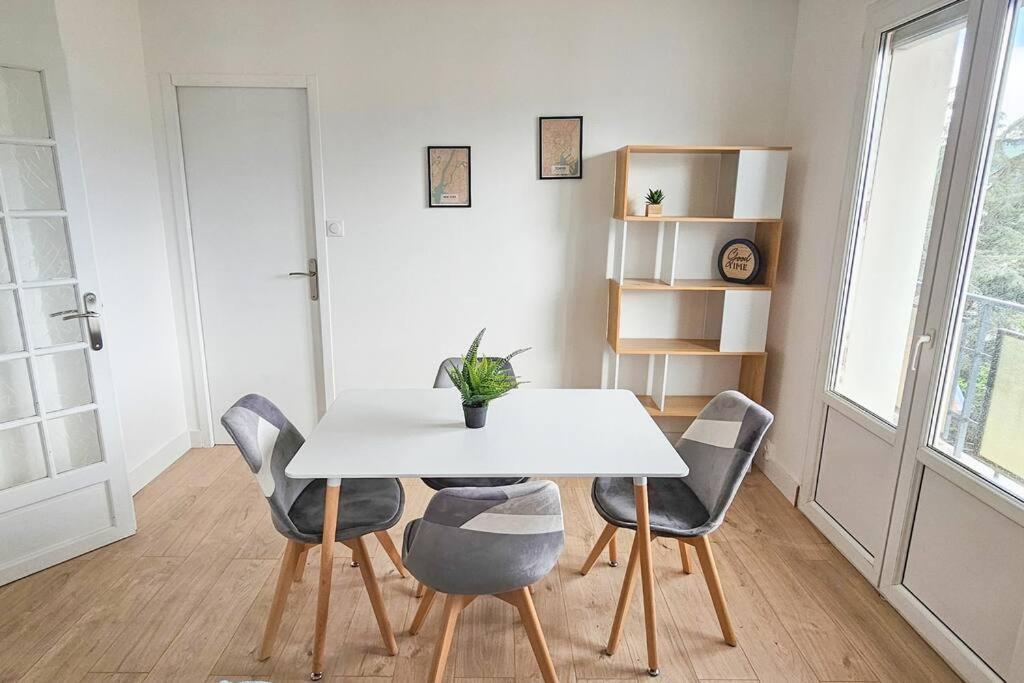 Apartament C'Est Chez Maurice! 4 Ch Wifi Balcon Parking Free Saint-Etienne  Zewnętrze zdjęcie