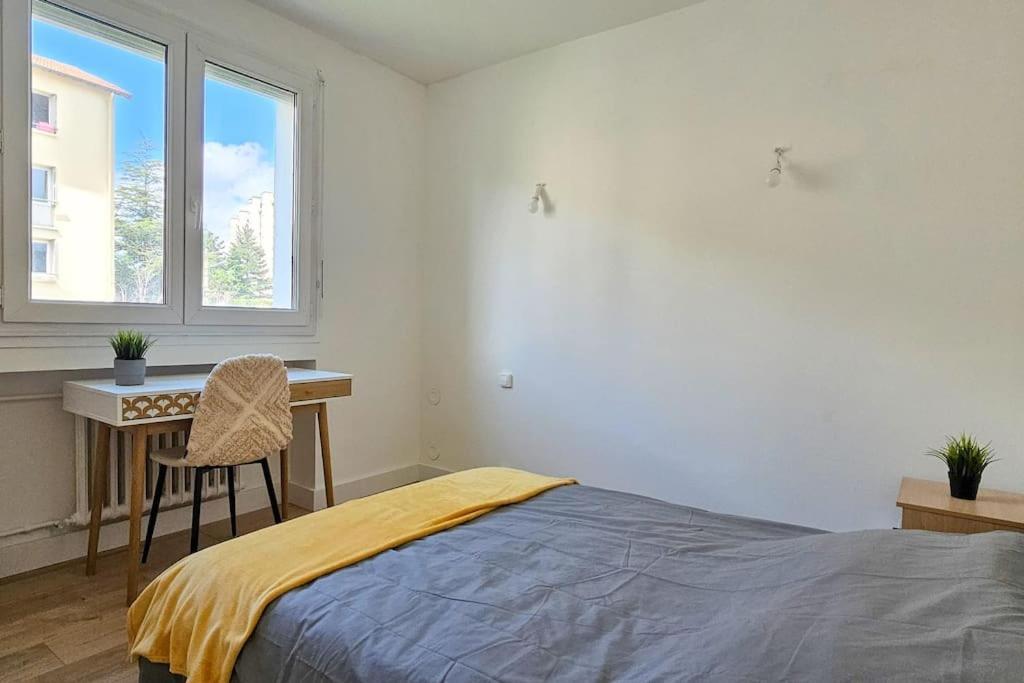 Apartament C'Est Chez Maurice! 4 Ch Wifi Balcon Parking Free Saint-Etienne  Zewnętrze zdjęcie